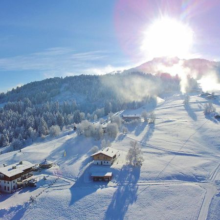 Chalet On The Ski Slope In St Johann In Tyrol Apfeldorf Экстерьер фото