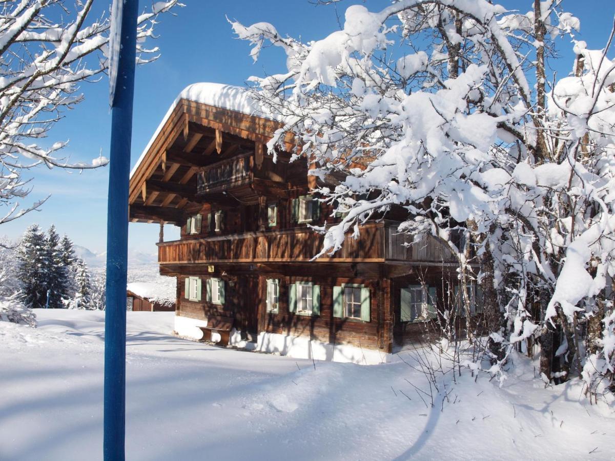 Chalet On The Ski Slope In St Johann In Tyrol Apfeldorf Экстерьер фото