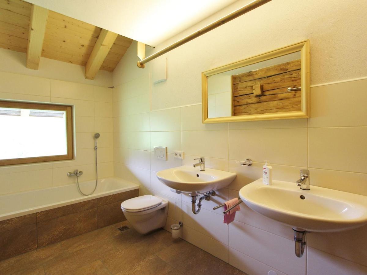 Chalet On The Ski Slope In St Johann In Tyrol Apfeldorf Экстерьер фото
